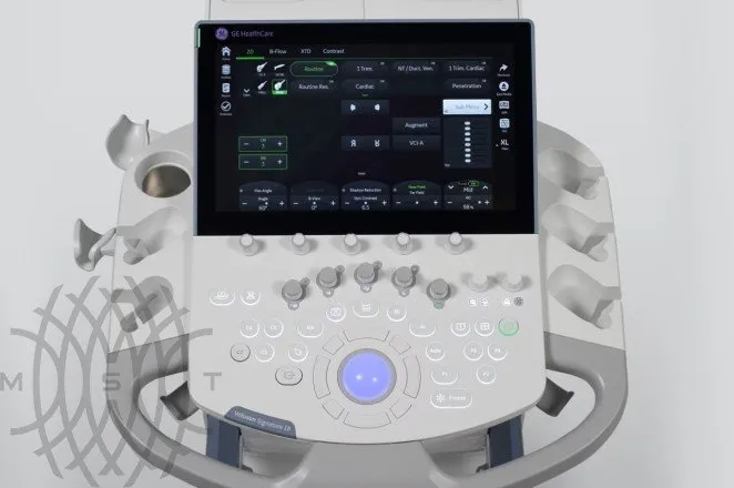 GE HealthCare Voluson Signature 18 УЗИ аппарат
